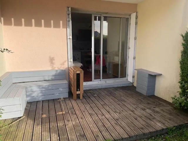 Un A La Apartament *